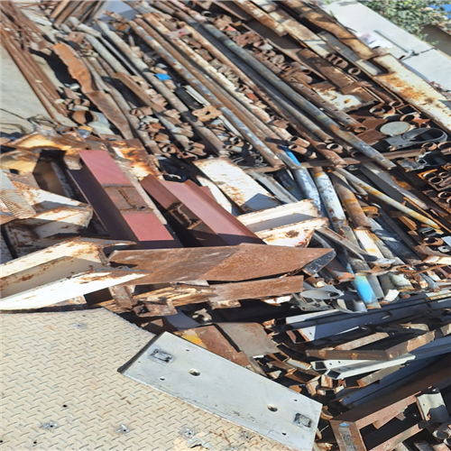 Exclusive Offer: 25 Tons of PNS Scrap Available! Loaded in the United Arab Emirates for UAE Buyers